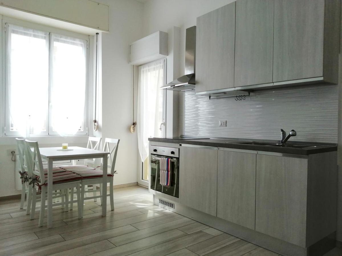 Appartamento Comodo Per Milano E Rho Fiera Екстер'єр фото